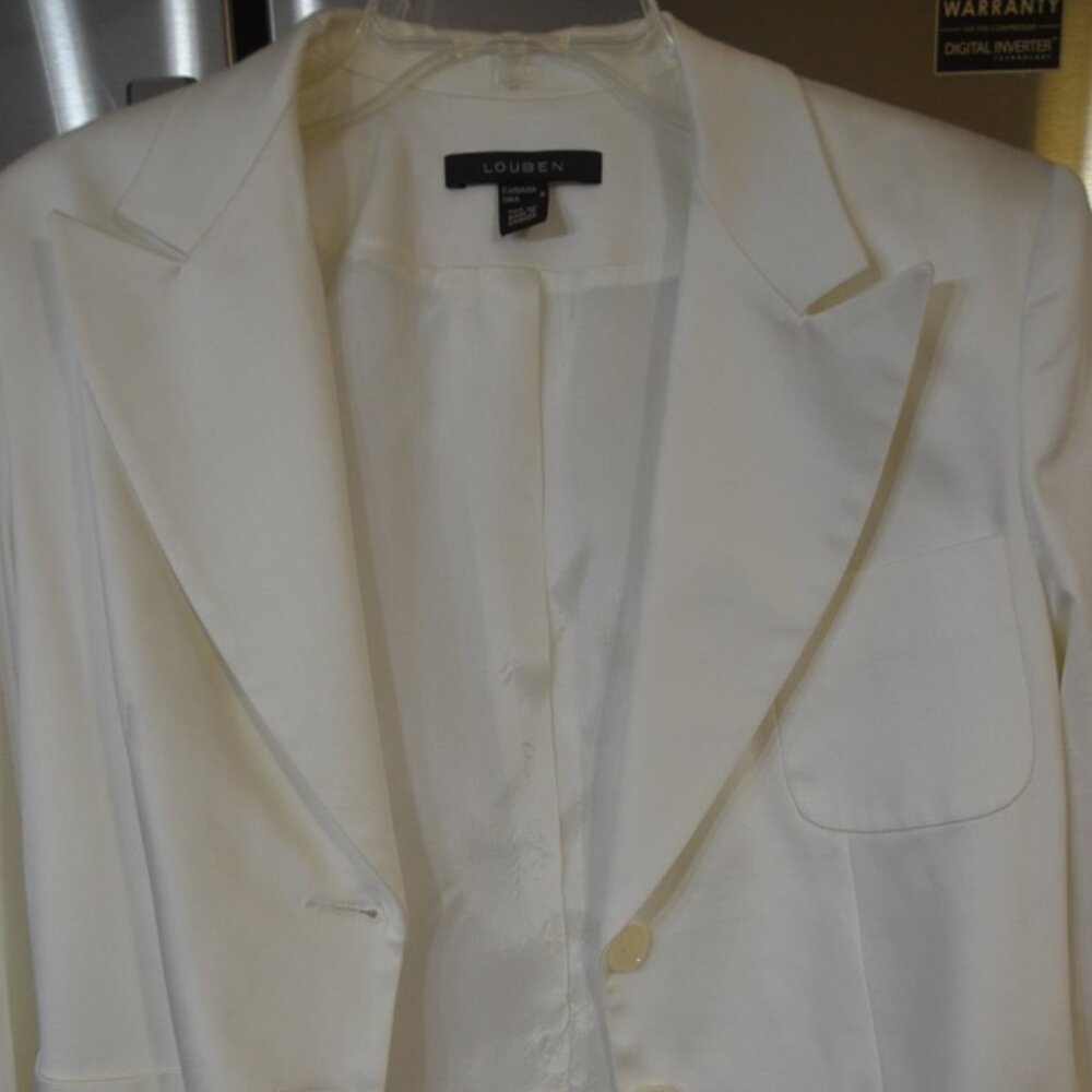 LOUBEN  White  Blazer  NEW Size 8
